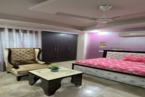 Bedroom in 3 BHK Builder Floor at Sector 7 – for Sale