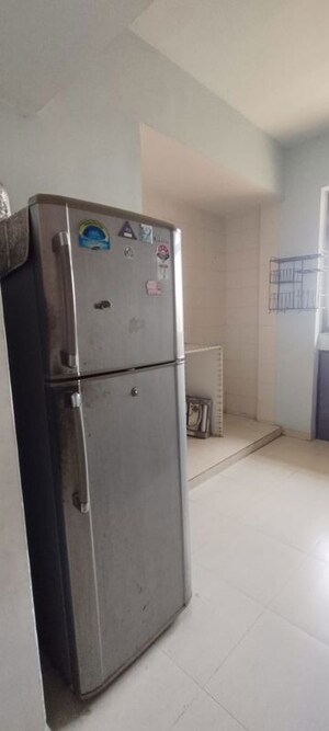 Furnished Amenities in 2 BHK Apartment at Vijay Vatika, Kavesar – for Rent