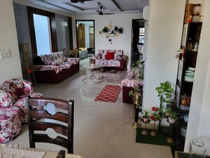 3 BHK Builder Floor For Sale in Sector 7