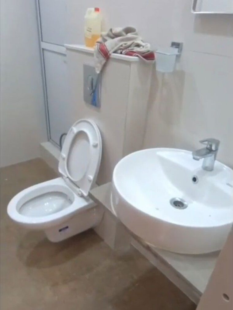 Bathroom, vedant-complex-chs 2 Bedroom 1050 Sq.Ft. Apartment In Samata Nagar Thane 10371966