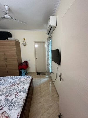 Bathroom in 3 BHK Apartment at Migsun Ultimo, Omicron Iii Greater Noida – for Rent