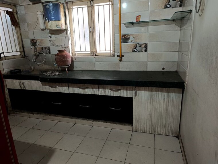 Kitchen, satellite 2 Bedroom 950 Sq.Ft. Apartment In Satellite Ahmedabad 10371974