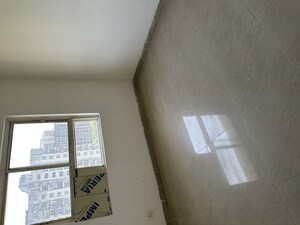 Room in 3 BHK Apartment at ERA Redwood Residency, Sector 78 – for Sale