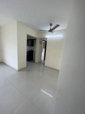Room in 2 BHK Apartment at Dss Mahavir Millennium, Vasant Vihar – for Rent