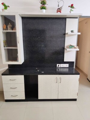 Furnished Amenities in 2 BHK Apartment at Vejalpur – for Rent