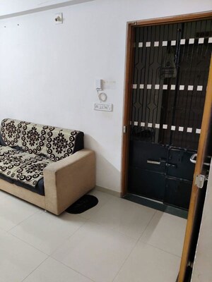 Furnished Amenities in 2 BHK Apartment at Vejalpur – for Rent