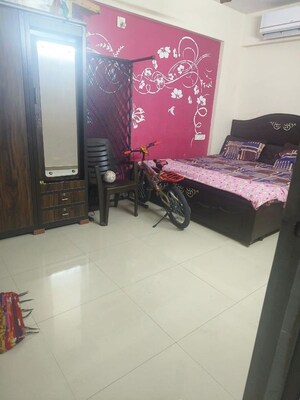 Team Area in 2 BHK Apartment at Vejalpur – for Rent
