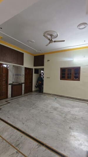 Parking in 2 BHK Independent House at Vishesh Khand, Gomti Nagar – for Rent