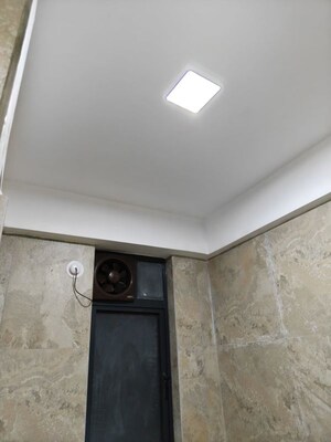 Furnished Amenities in 2 BHK Apartment at Prescon Midtown Bay, Mahim West – for Rent