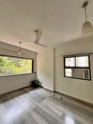 2 BHK Apartment For Rent in Andheri West