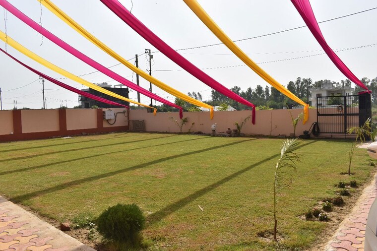 Garden, rsa-paradise-dream-city 5 Bedroom 1000 Sq.Ft. Independent House In Tilapta Greater Noida 10372040