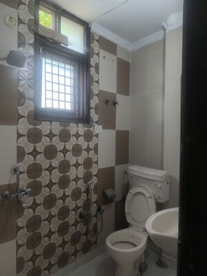 Bathroom in 2 BHK Builder Floor at Sector 7 Dwarka – for Rent