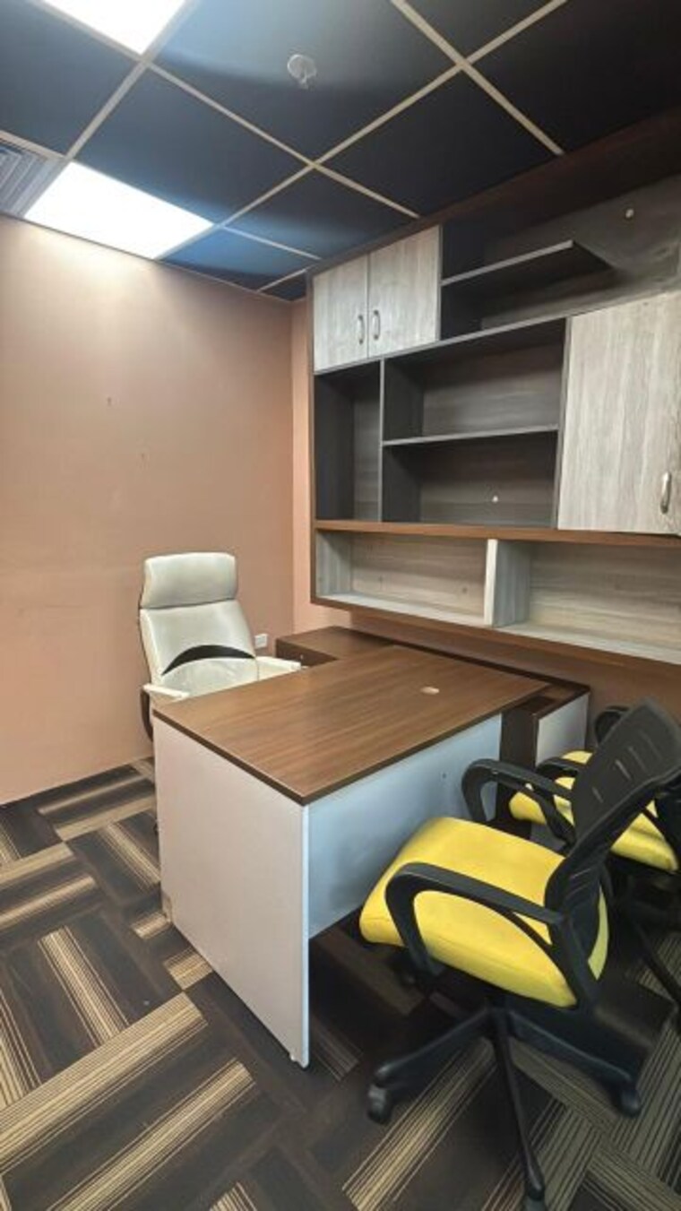 Floor Plan, sector 3 Commercial Office Space 15000 Sq.Ft. In Sector 3 Noida 10372082