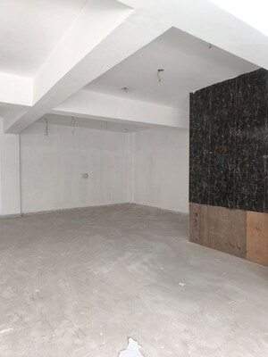 Room in  Office Space at Sector 7 Dwarka – for Rent