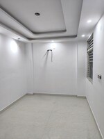 700 Sq.Ft. Retail Shop in Sector 7 Dwarka