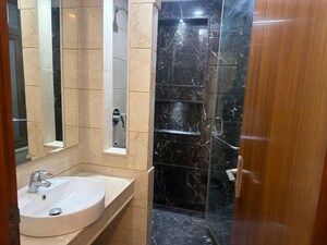 Furnished Amenities in 4 BHK Builder Floor at Greater Kailash I – for Rent