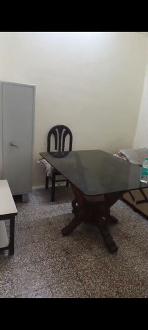 Team Area in 2 BHK Apartment at Sandesh Nagar – for Rent