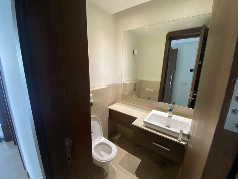 Bedroom, greater kailash i 3 Bedroom 4500 Sq.Ft. Builder Floor In Greater Kailash I Delhi 10372125