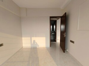 Room in 2 BHK Apartment at Kabra Diamante, Goregaon West – for Rent