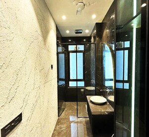 Building Lobby in 4 BHK Builder Floor at Greater Kailash I – for Rent