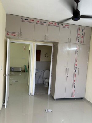 2 BHK Apartment For Rent in Pyramid Midtown, Sector 59