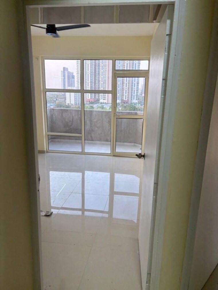 Balcony, pyramid-midtown 2 Bedroom 700 Sq.Ft. Apartment In Sector 59 Gurgaon 10372163