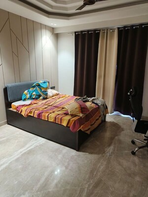 4 BHK Builder Floor For Rent in Sector 27