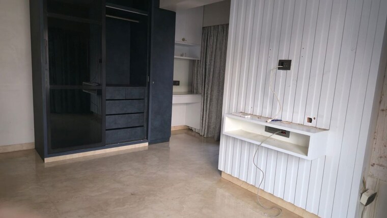 Room, nariman point 3 Bedroom 1300 Sq.Ft. Apartment In Nariman Point Mumbai 10372201