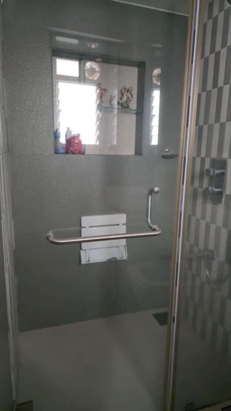 Bathroom, nariman point 3 Bedroom 1300 Sq.Ft. Apartment In Nariman Point Mumbai 10372201