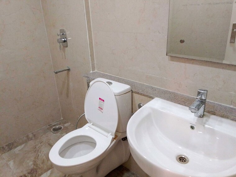 Bathroom, eldeco-live-by-the-greens 3 Bedroom 1404 Sq.Ft. Apartment In Sector 150 Noida 10372196