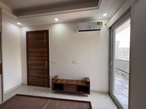 Kitchen in 2 BHK Builder Floor at Ardee City The Residency, Sector 52 – for Rent