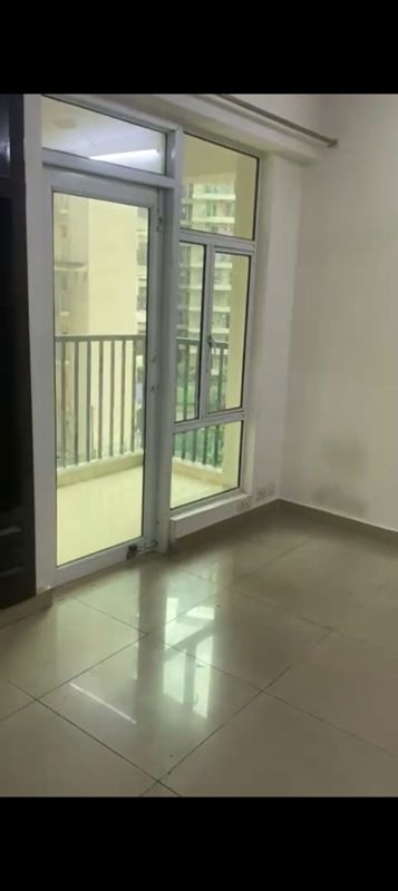 2 BHK Apartment For Rent in Gaur City 5th Avenue