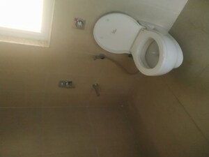 Bathroom in 1 BHK Apartment at Rustomjee Bella Phase 1, Bhandup West – for Rent