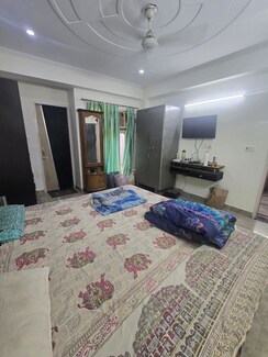 1 BHK Builder Floor For Rent in Sushant Lok I