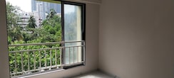 1.5 BHK + Extra Room Apartment For Rent in Dadar West