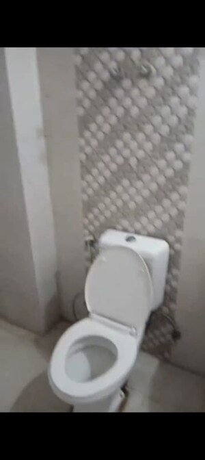 Bathroom in 2 BHK Apartment at Hawelia Valencia Square, Sector 1 Greater Noida – for Rent