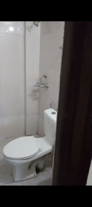 Bathroom in 2 BHK Apartment at Hawelia Valencia Square, Sector 1 Greater Noida – for Rent
