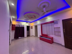 Living Room in 2 BHK Apartment at Mahaveer Chalet, Kr Puram – for Rent