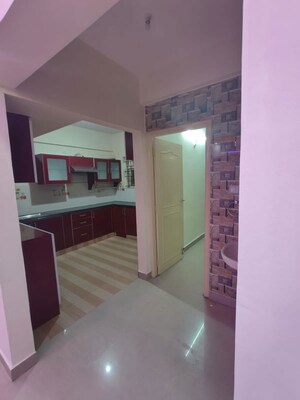 Bathroom in 2 BHK Apartment at Mahaveer Chalet, Kr Puram – for Rent