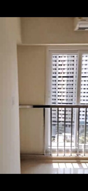 Room in 3 BHK Apartment at Raghav Paradise, Borivali East – for Rent