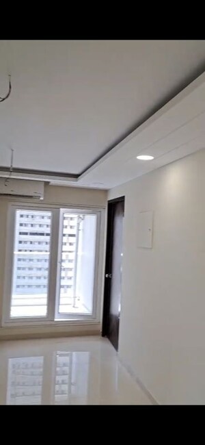 Furnished Amenities in 3 BHK Apartment at Raghav Paradise, Borivali East – for Rent