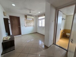 Living Room in 3 BHK Apartment at Churchgate – for Rent
