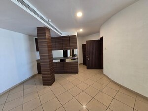 Building Lobby in 3 BHK Apartment at Churchgate – for Rent