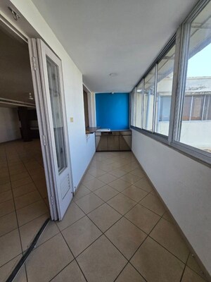 Building Lobby in 3 BHK Apartment at Churchgate – for Rent