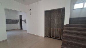 Room in 4 BHK Villa at Lakdi Ka Pul – for Sale