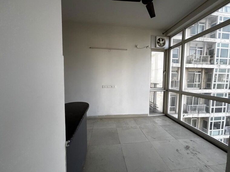 Room, jaypee-greens-pavilion-court 3 Bedroom 1850 Sq.Ft. Apartment In Sector 128 Noida 10372206