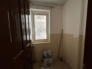 Bathroom in 3 BHK Apartment at Jaypee Greens Pavilion Court, Sector 128 – for Rent