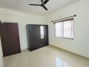 Room in 1 BHK Independent House at Hsr Layout – for Rent