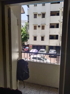 1 BHK Apartment For Rent in Dinshaw House