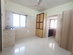Room in 1 RK Apartment at Agnelo Apartment, Bandra West – for Rent